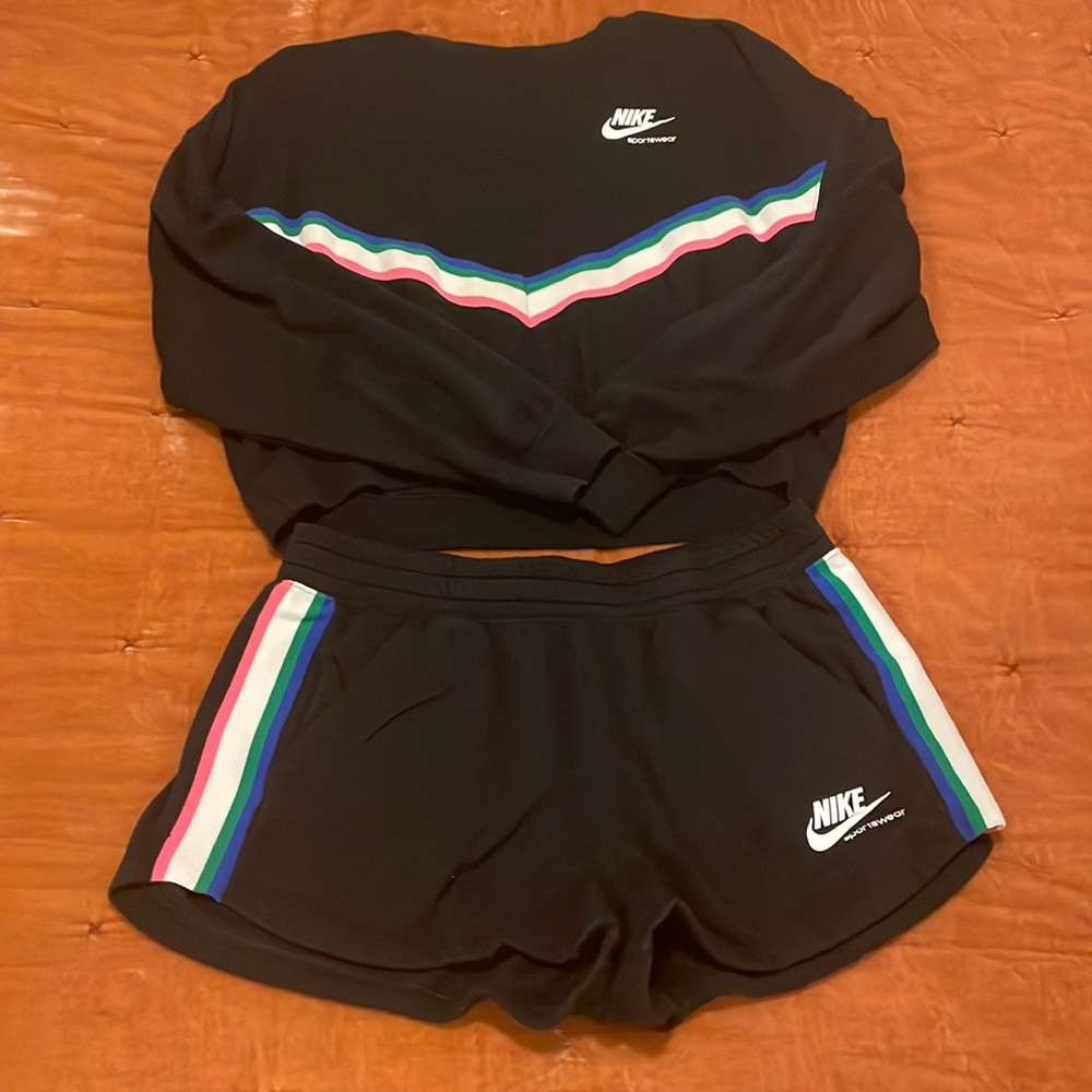 Nike Two Piece Lounge Set